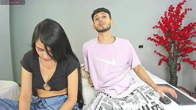 Snapshot of dracke_and_zara chatting on February 10, 2026, 12:31 pm dracke and zara online show from February 10, 2026, 12:31 pm