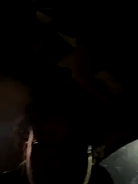 homedeepstrokes215 online show from November 21, 2025, 5:50 am