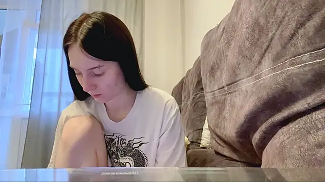 CyberAIice online show from November 30, 2025, 6:28 am