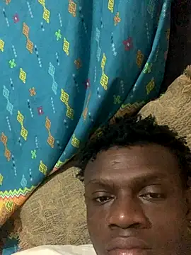 laperson online show from November 29, 2025, 10:35 pm