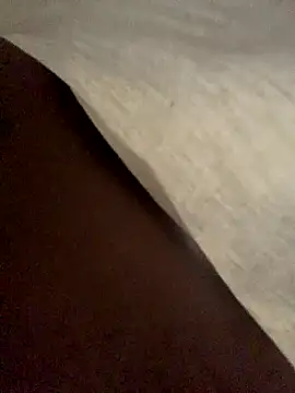 laperson online show from December 22, 2025, 11:40 am