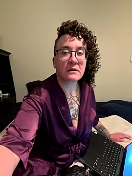 Snapshot of sareberr420 chatting on November 26, 2025, 4:41 pm sareberr420 online show from November 26, 2025, 4:41 pm