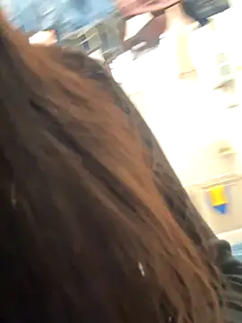 kylie pregnat online show from November 28, 2025, 1:03 pm