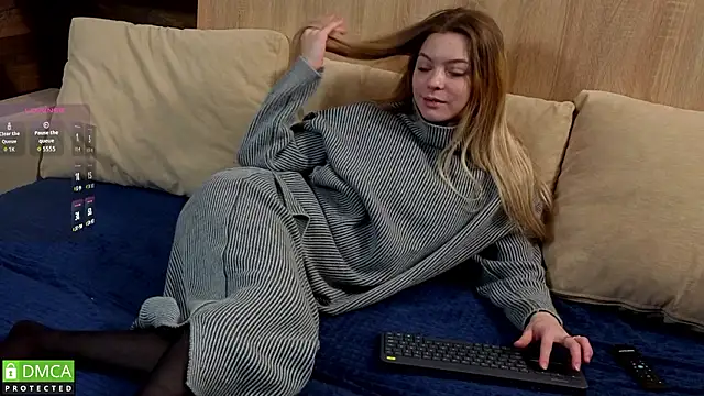 EmilieLong online show from January 15, 2026, 2:21 pm