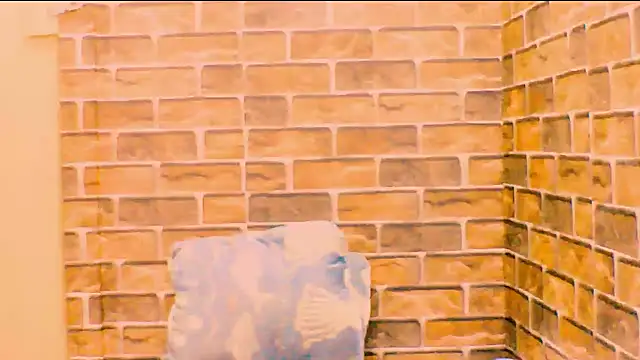 indian spice girl online show from April 1, 2026, 9:10 am