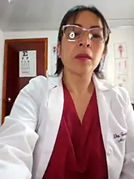 Snapshot of JustSamantha_ chatting on February 9, 2026, 1:48 pm JustSamantha online show from February 9, 2026, 1:48 pm