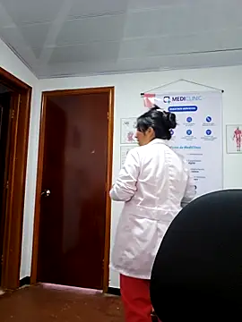 Snapshot of JustSamantha_ chatting on March 3, 2026, 11:49 am JustSamantha online show from March 3, 2026, 11:49 am