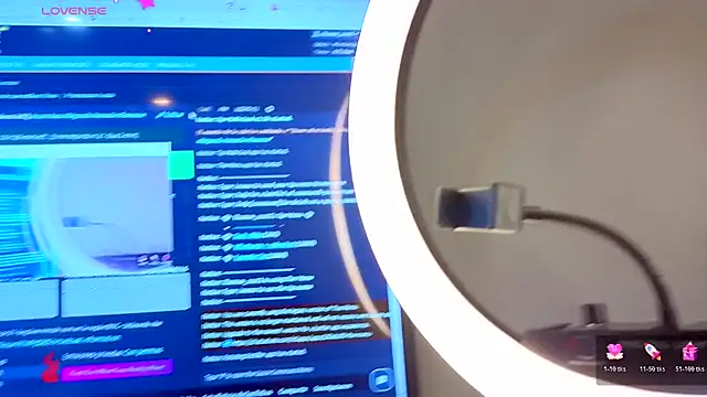 Snapshot of thomas_scot1 chatting on November 30, 2025, 1:04 pm thomas scot1 online show from November 30, 2025, 1:04 pm