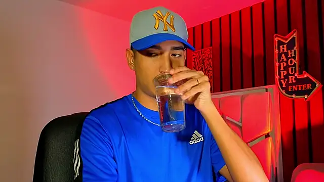 Snapshot of ken_blakerr chatting on December 1, 2025, 10:48 pm ken blakerr online show from December 1, 2025, 10:48 pm