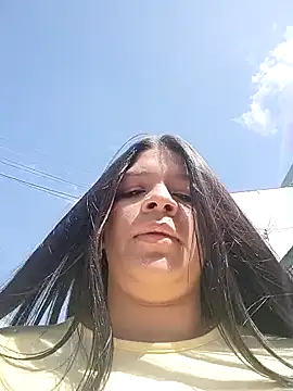 Layla-daring online show from March 20, 2026, 7:30 pm