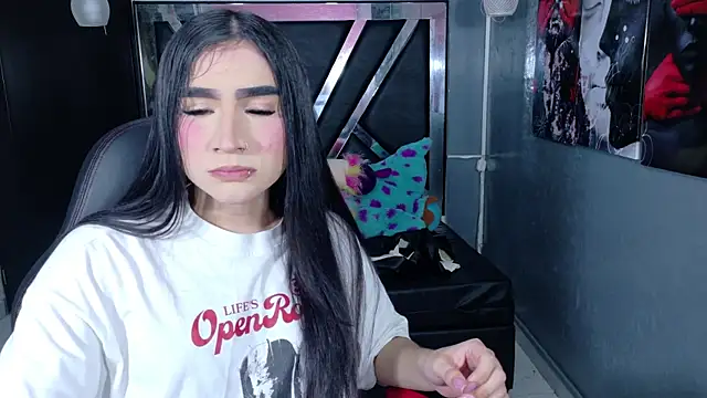 Evangeline Star1 online show from November 27, 2025, 8:11 pm