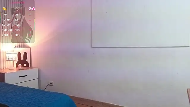 Snapshot of dahianae__ chatting on November 25, 2025, 3:17 am dahianae online show from November 25, 2025, 3:17 am