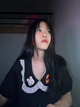 Kiee-lee online show from March 24, 2026, 1:27 pm