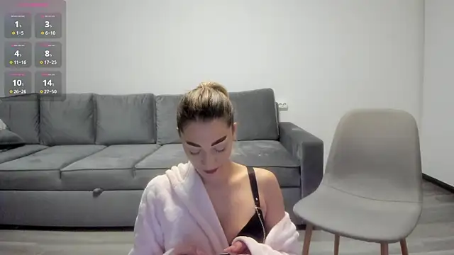 rossana doll online show from November 25, 2025, 7:30 am