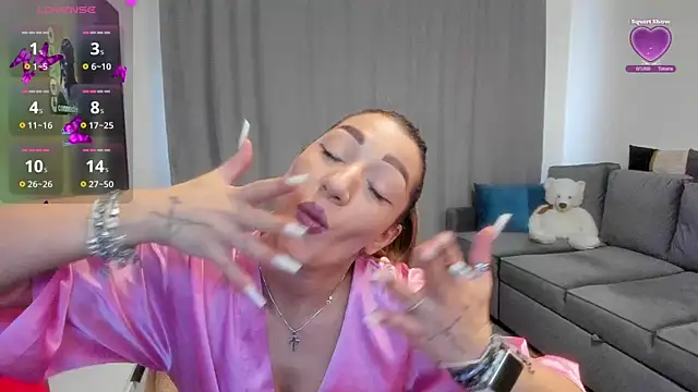 rossana doll online show from April 18, 2026, 8:29 am