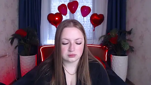 GirlPlayer online show from February 15, 2026, 6:43 am