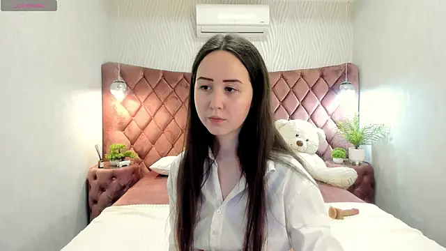 MonicaSway online show from January 15, 2026, 1:48 pm