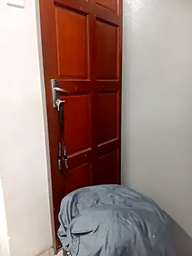 KinkyJXxX online show from April 17, 2026, 3:15 pm