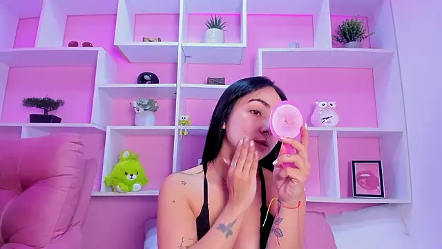 kittyMelvis online show from February 26, 2026, 12:37 pm