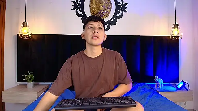 Abeel Ordaz online show from November 24, 2025, 7:13 pm