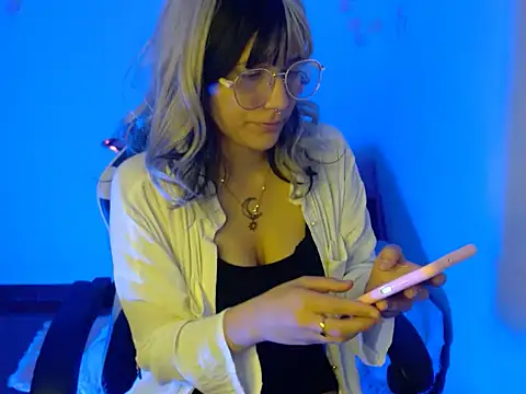 venus 222 online show from December 2, 2025, 4:07 am