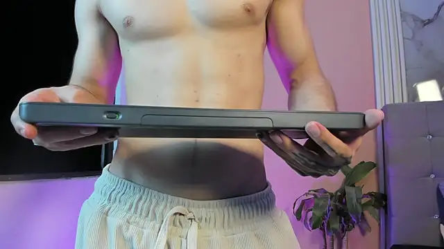 eren jeager online show from March 31, 2026, 2:13 am