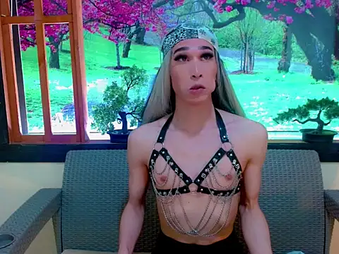 britanny noroeste online show from December 19, 2025, 3:24 am