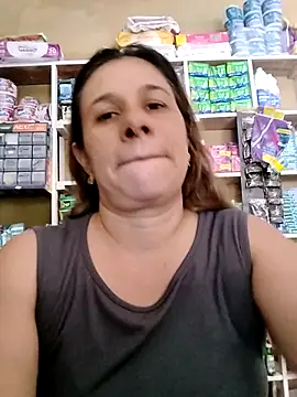 MIA-LARIOS online show from April 1, 2026, 3:53 pm