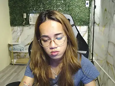 Snapshot of imadriana12 chatting on November 26, 2025, 6:14 am imadriana12 online show from November 26, 2025, 6:14 am