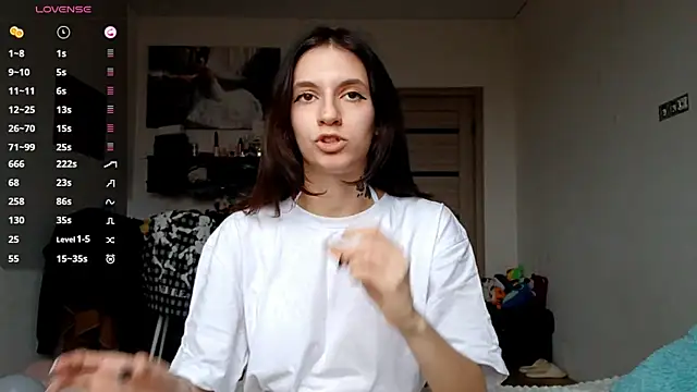 KennaElse online show from November 27, 2025, 6:59 am