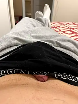 Snapshot of Lothentik chatting on December 1, 2025, 5:29 pm Lothentik online show from December 1, 2025, 5:29 pm