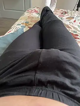 Snapshot of Lothentik chatting on February 19, 2026, 12:01 pm Lothentik online show from February 19, 2026, 12:01 pm