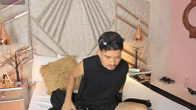 NicolaiKarav online show from January 11, 2026, 1:16 pm