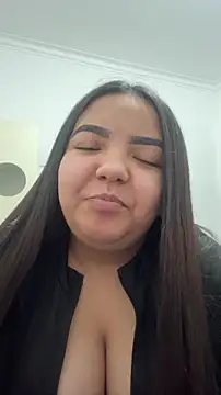 Snapshot of princezzc chatting on December 3, 2025, 2:30 am princezzc online show from December 3, 2025, 2:30 am