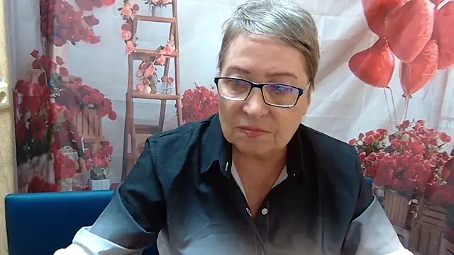 OlgaLuck online show from May 7, 2026, 5:13 am