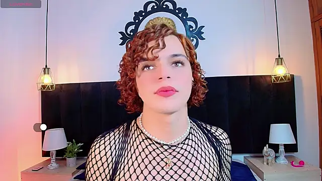 Skyee angel online show from April 15, 2026, 7:43 pm