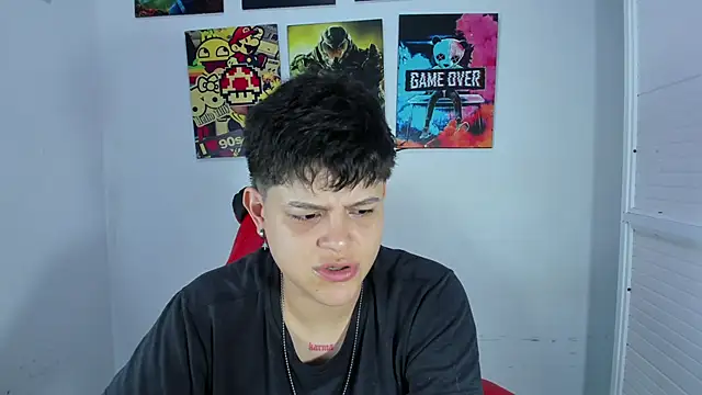  ian sweet online show from December 5, 2025, 8:05 pm