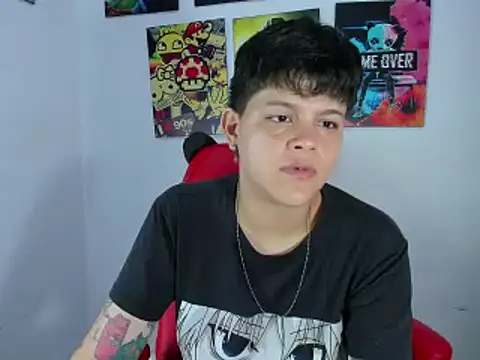  ian sweet online show from December 17, 2025, 7:42 pm