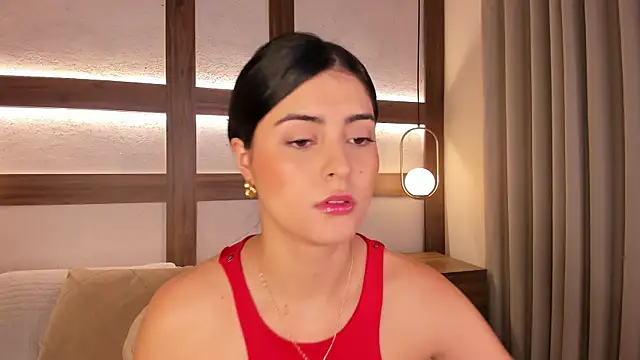 Snapshot of SarhaVega chatting on May 28, 2026, 1:19 pm SarhaVega online show from May 28, 2026, 1:19 pm