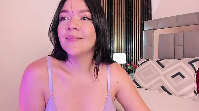 amaia santini online show from March 9, 2026, 7:07 pm