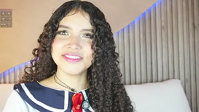 EloiseSweetxx online show from December 22, 2025, 1:19 pm