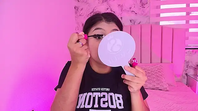 katsumi yan online show from December 2, 2025, 7:20 pm