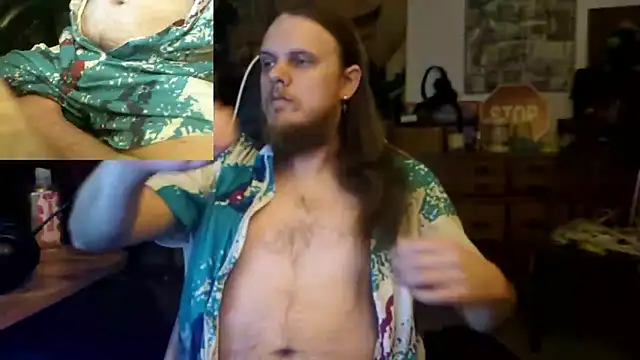 Snapshot of watchmegamer chatting on November 24, 2025, 4:23 am watchmegamer online show from November 24, 2025, 4:23 am