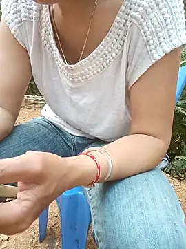 nangmo online show from April 14, 2026, 10:54 am