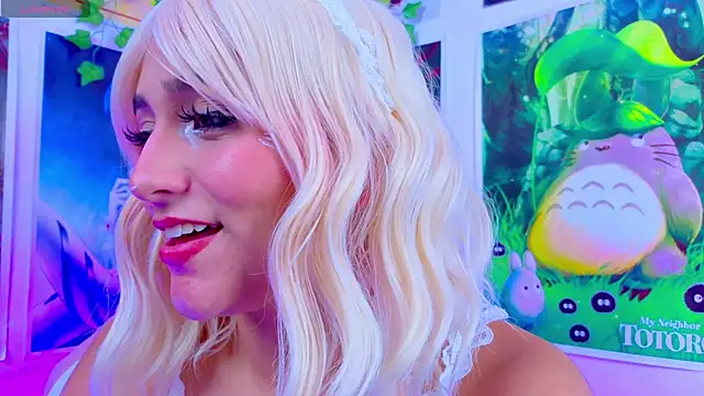 kitty niki online show from December 3, 2025, 1:24 am