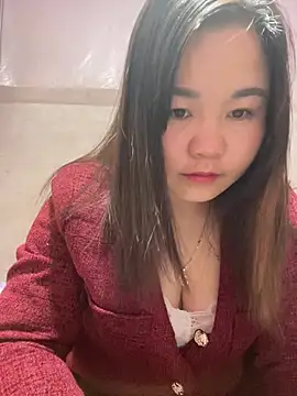 One-two22 online show from February 18, 2026, 11:33 pm