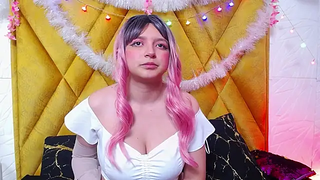 CandySwan online show from December 3, 2025, 4:31 am