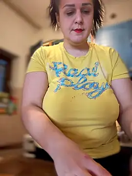 Mary kansas bbw online show from March 1, 2026, 1:57 pm