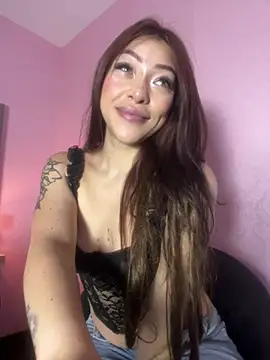 DAKOTA SAKURA online show from June 2, 2026, 1:13 pm