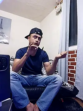 Snapshot of Cute_eliot chatting on November 27, 2025, 12:35 am Cute eliot online show from November 27, 2025, 12:35 am